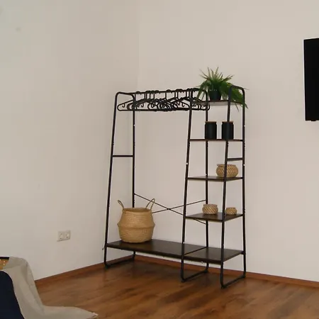 Apartment Vita Gmbh - 4 Personen In - Monteure Duisburg